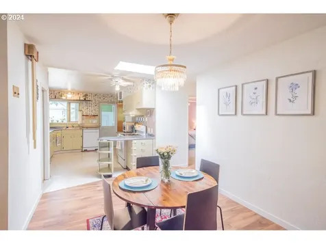 265 Berry Street Lebanon OR 97355