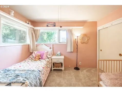 265 Berry Street Lebanon OR 97355
