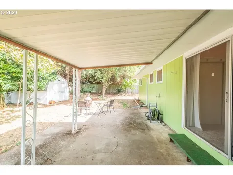 265 Berry Street Lebanon OR 97355