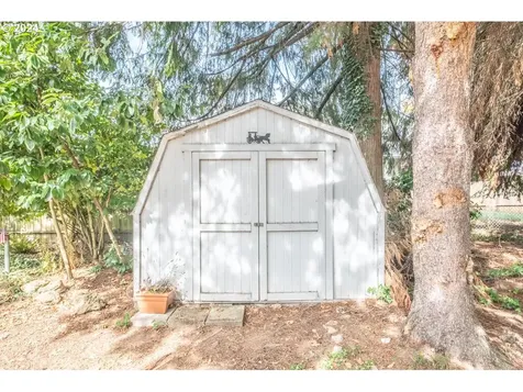 265 Berry Street Lebanon OR 97355