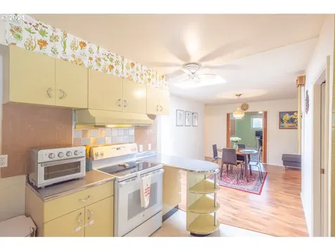 265 Berry Street Lebanon OR 97355