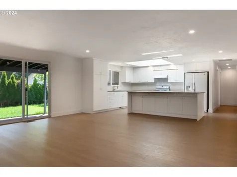286 Se 33rd Avenue Hillsboro OR 97123