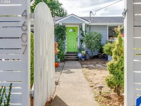 4607 SE 53rd Avenue Portland OR 97206