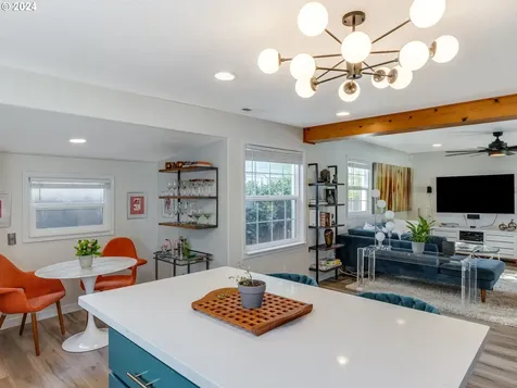 4607 SE 53rd Avenue Portland OR 97206