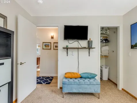 4607 SE 53rd Avenue Portland OR 97206