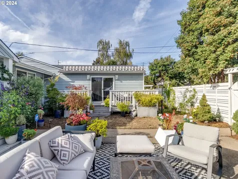 4607 SE 53rd Avenue Portland OR 97206