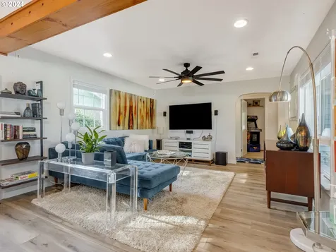 4607 SE 53rd Avenue Portland OR 97206