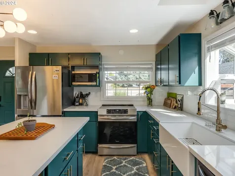 4607 SE 53rd Avenue Portland OR 97206