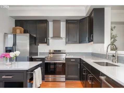 13355 Sw Kingston Place Portland OR 97223