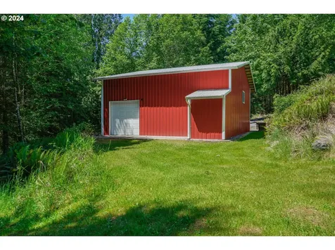 295 Mcadams Road E Longview WA 98632