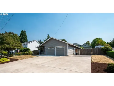 307 Nw 49th Street Vancouver WA 98663