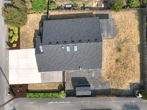 307 Nw 49th Street Vancouver WA 98663
