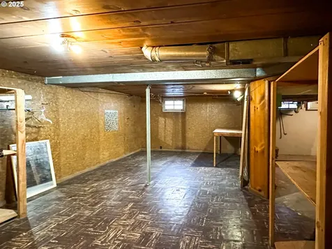 2338 N Russet Street Portland OR 97217