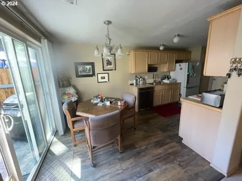 8423 Ne 37th Circle Vancouver WA 98662