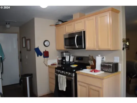 8423 Ne 37th Circle Vancouver WA 98662