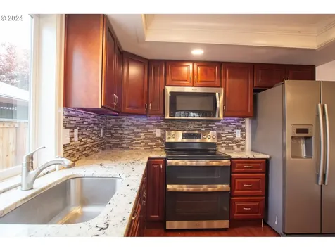 15706 Ne 71st Street Vancouver WA 98682