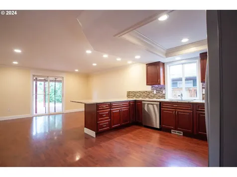 15706 Ne 71st Street Vancouver WA 98682