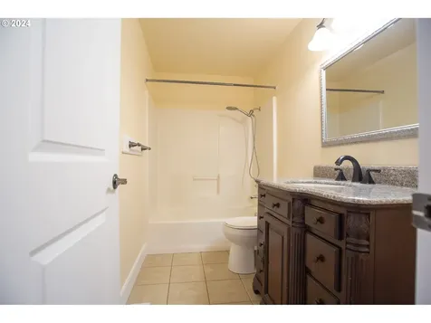 15706 Ne 71st Street Vancouver WA 98682