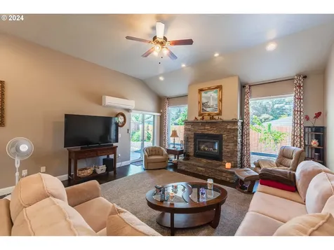 3530 Brussells Street North Bend OR 97459