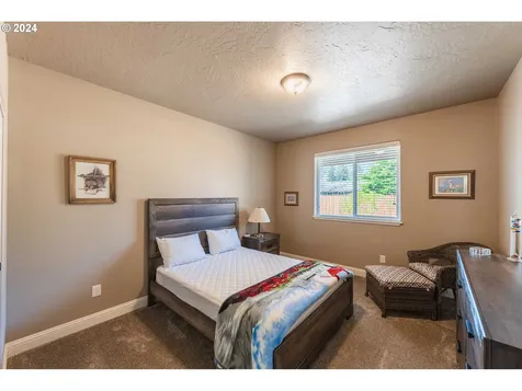 3530 Brussells Street North Bend OR 97459