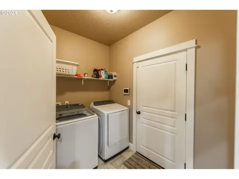 3530 Brussells Street North Bend OR 97459