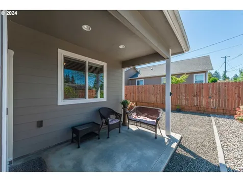 3530 Brussells Street North Bend OR 97459