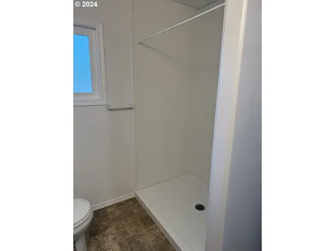 5552 Portland Road NE Salem OR 97305