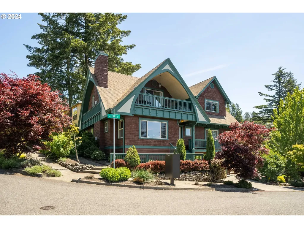 8428 Se 139th Court Portland OR 97236