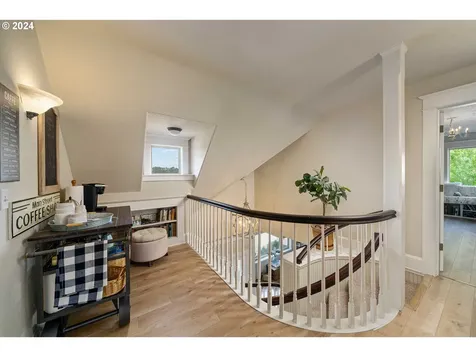 8428 Se 139th Court Portland OR 97236