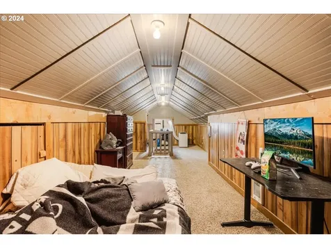543 Nw Yamhill Street Sheridan OR 97378