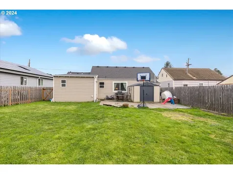 543 Nw Yamhill Street Sheridan OR 97378