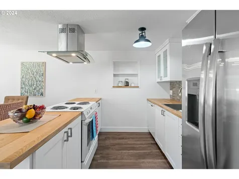 11957 Se Tibbetts Street Portland OR 97266