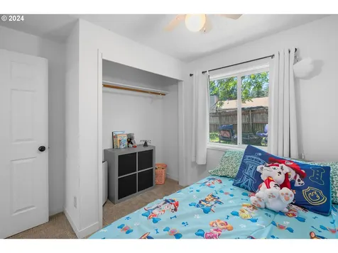 11957 Se Tibbetts Street Portland OR 97266