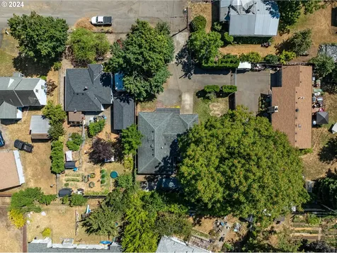 11957 Se Tibbetts Street Portland OR 97266