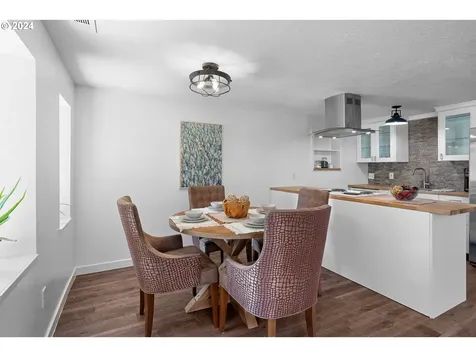 11957 Se Tibbetts Street Portland OR 97266