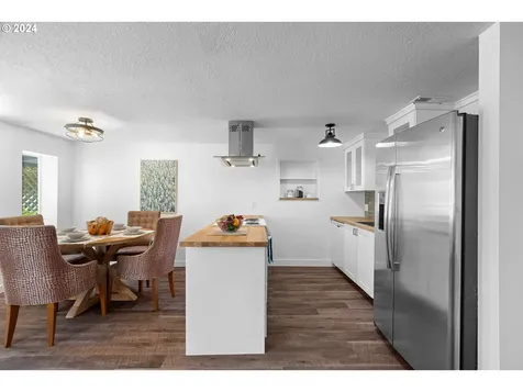 11957 Se Tibbetts Street Portland OR 97266