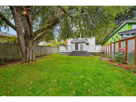 7210 N Oatman Avenue Portland OR 97217