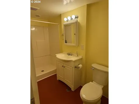1415 SE 53rd Avenue Portland OR 97215
