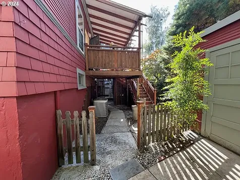 1415 SE 53rd Avenue Portland OR 97215