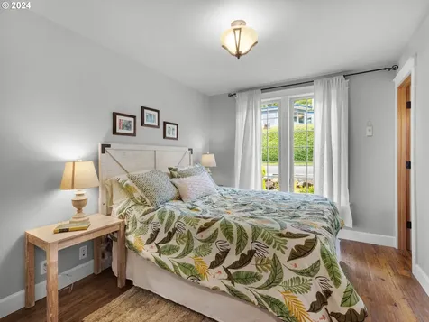 164 Alpine Street Seaside OR 97138