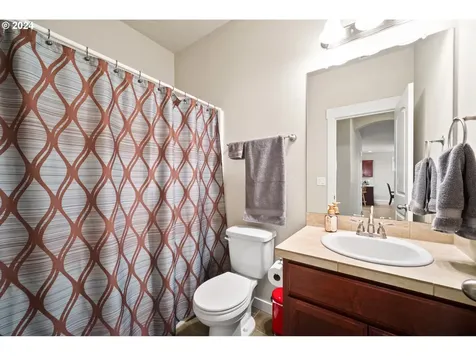 7512 NE 123rd Court Vancouver WA 98682