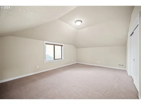 7512 NE 123rd Court Vancouver WA 98682