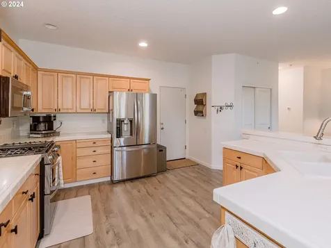 1042 57th Street Washougal WA 98671