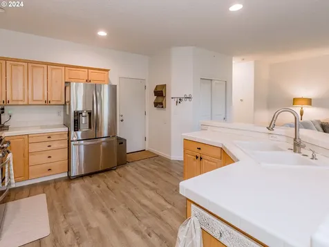1042 57th Street Washougal WA 98671