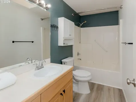 1042 57th Street Washougal WA 98671