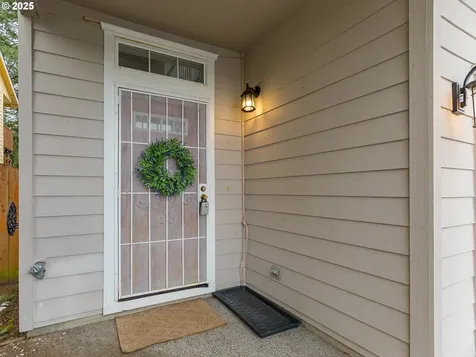 1042 57th Street Washougal WA 98671