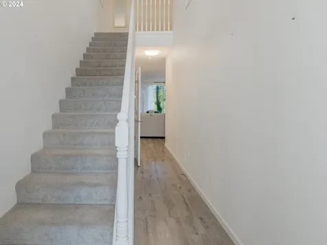 1042 57th Street Washougal WA 98671