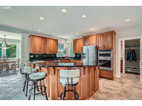 1711 Nw 84th Circle Vancouver WA 98665