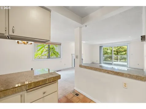 16081 Pearcy Street Lake Oswego OR 97034