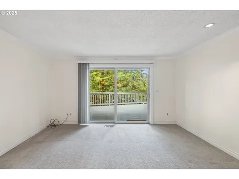 16081 Pearcy Street Lake Oswego OR 97034